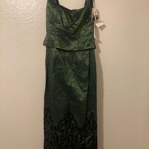 Scott McClintock Elegant Green and Black Maxi Dress